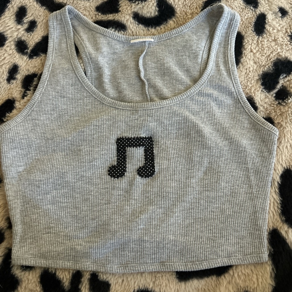 Backless Gray Crop Top with Black Music Note